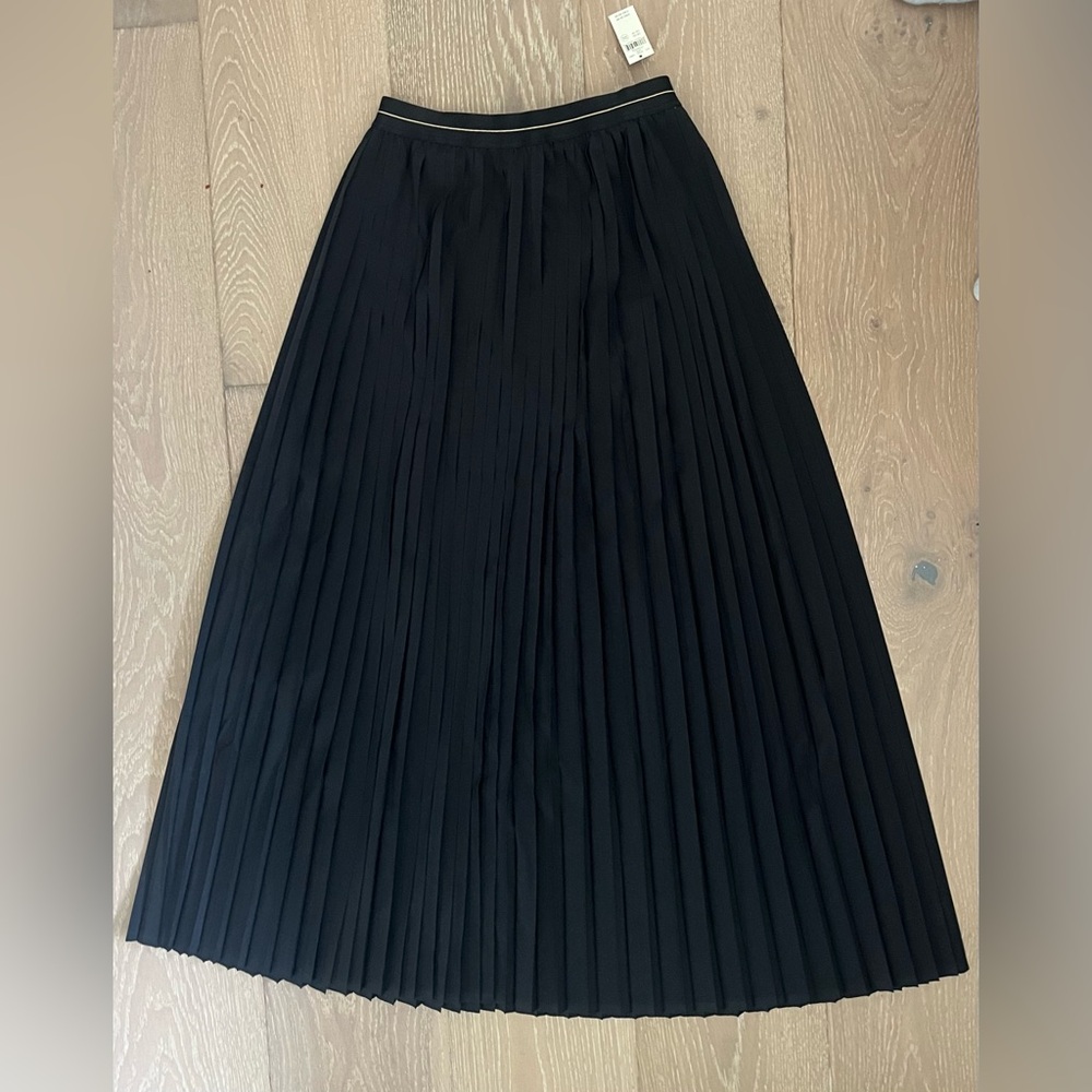 Aeri black trapeze ballerina ankle length skirt